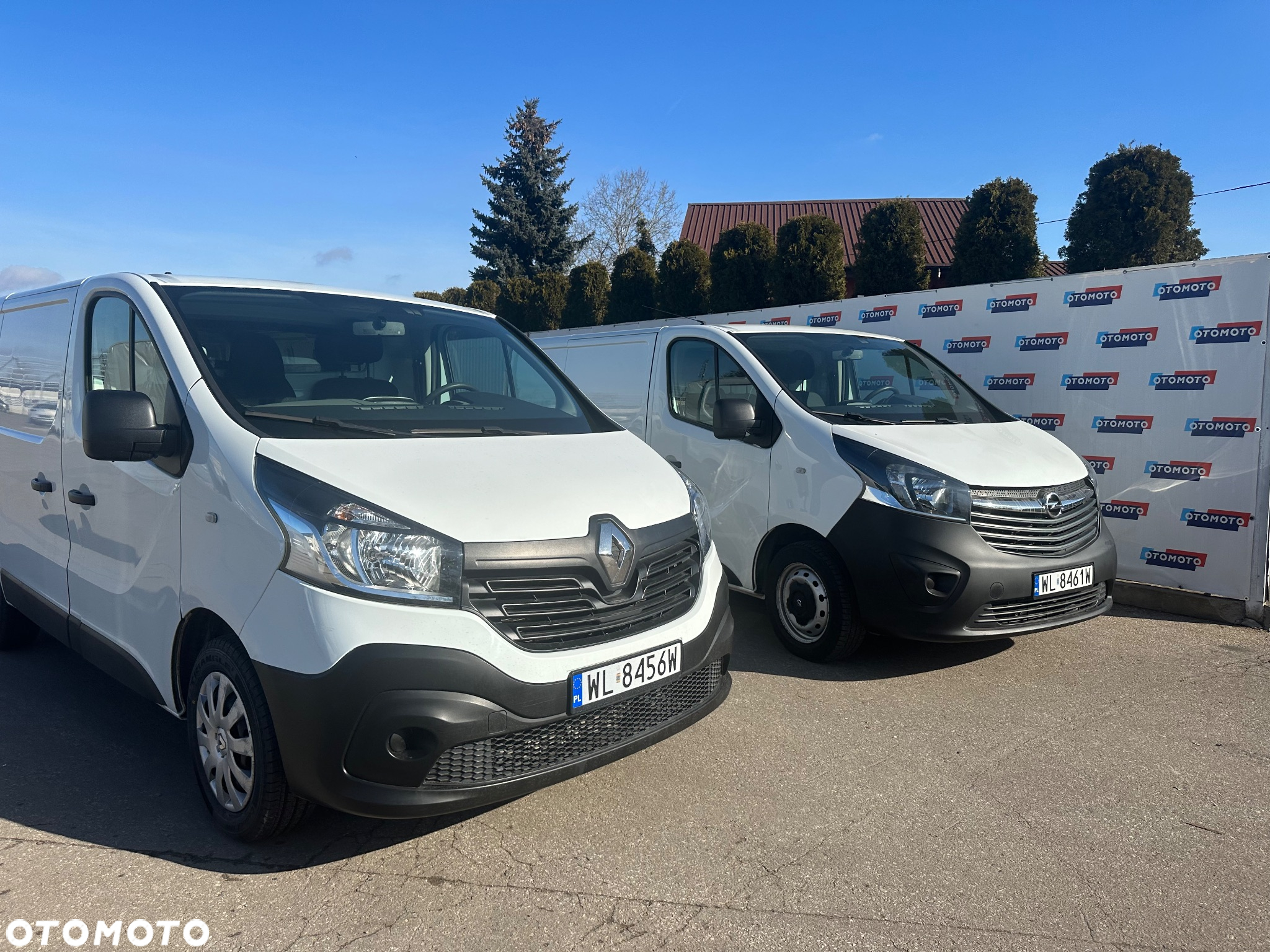 Renault TRAFIC - 2