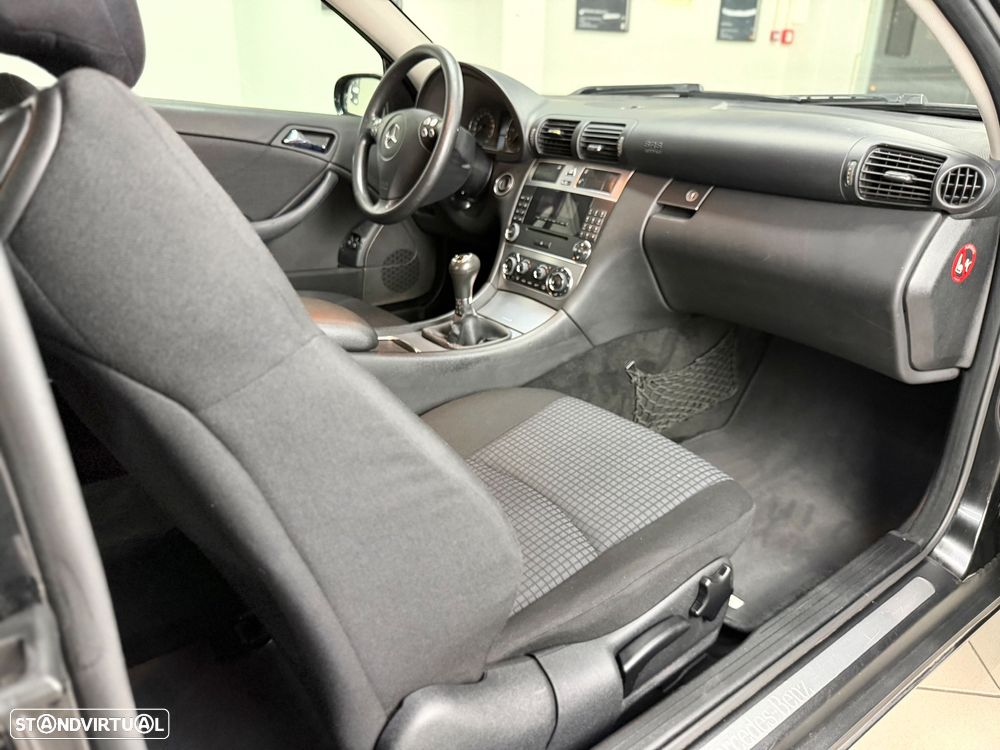 Mercedes-Benz C 220 CDi Sport Coupé Classic - 19