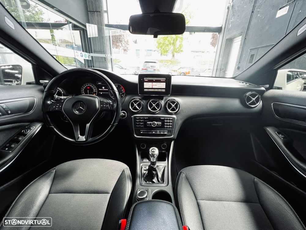 Mercedes-Benz A 180 CDI BE AMG Line - 16