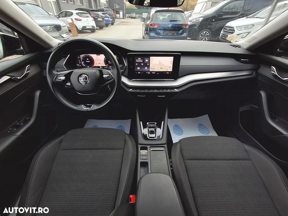 Skoda Octavia 2.0 TDI DSG Ambition - 20