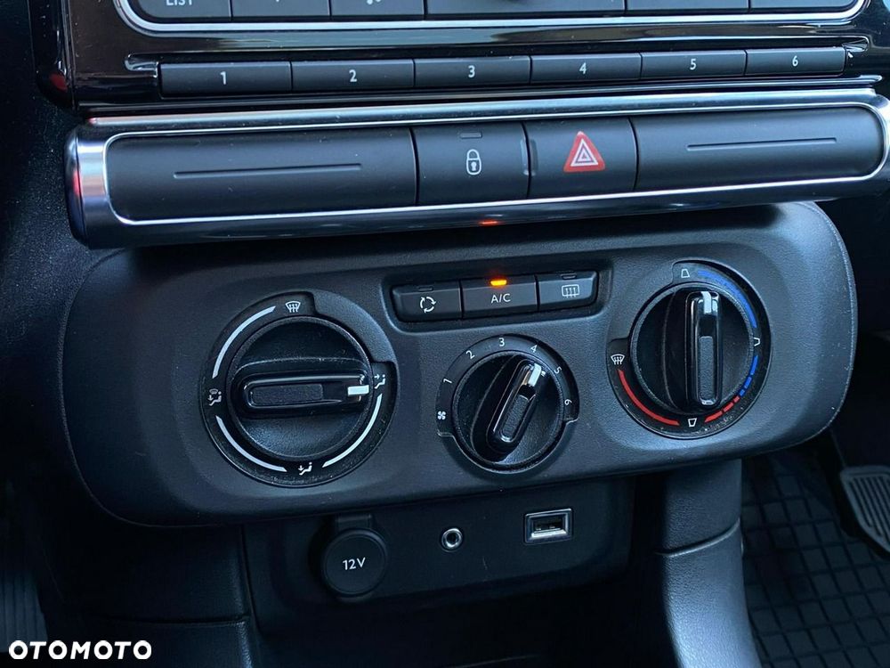 Citroën C3 1.2 PureTech Feel - 27