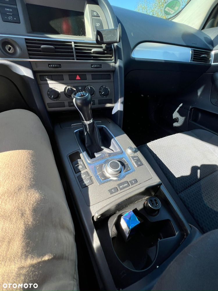 Audi A6 Limousine 2.4 - 9