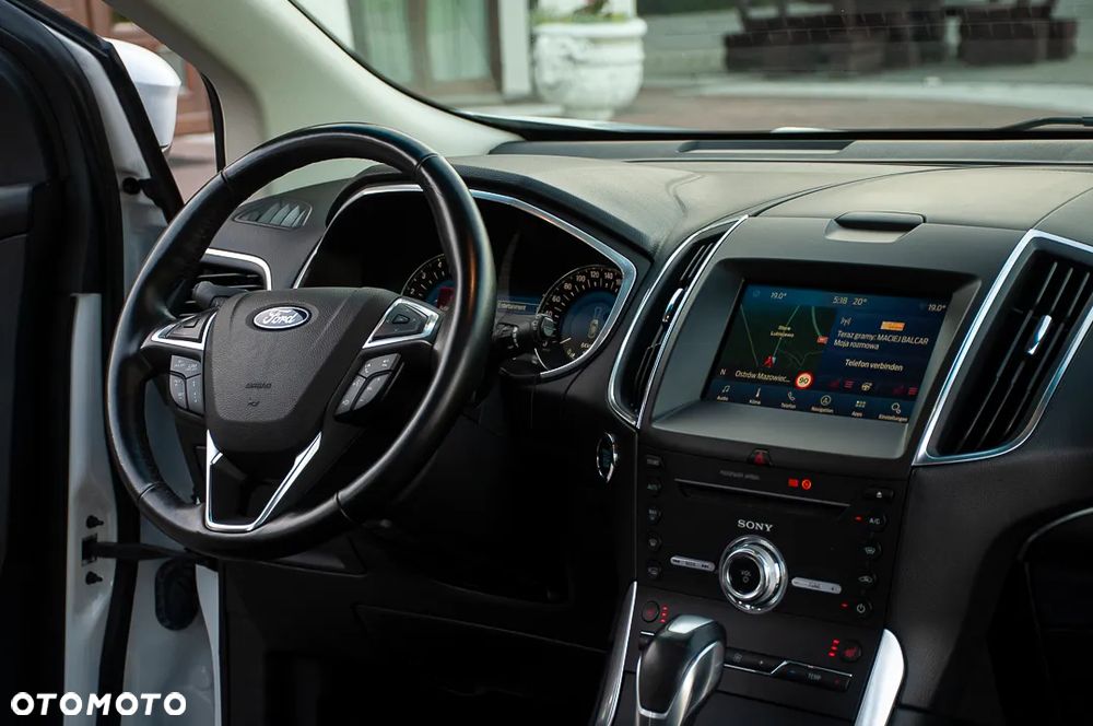 Ford Edge 2.0 TDCi Twin-Turbo 4WD ST-Line - 13