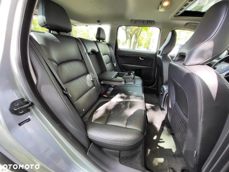 Volvo XC 70 3.2 AWD Summum - 35