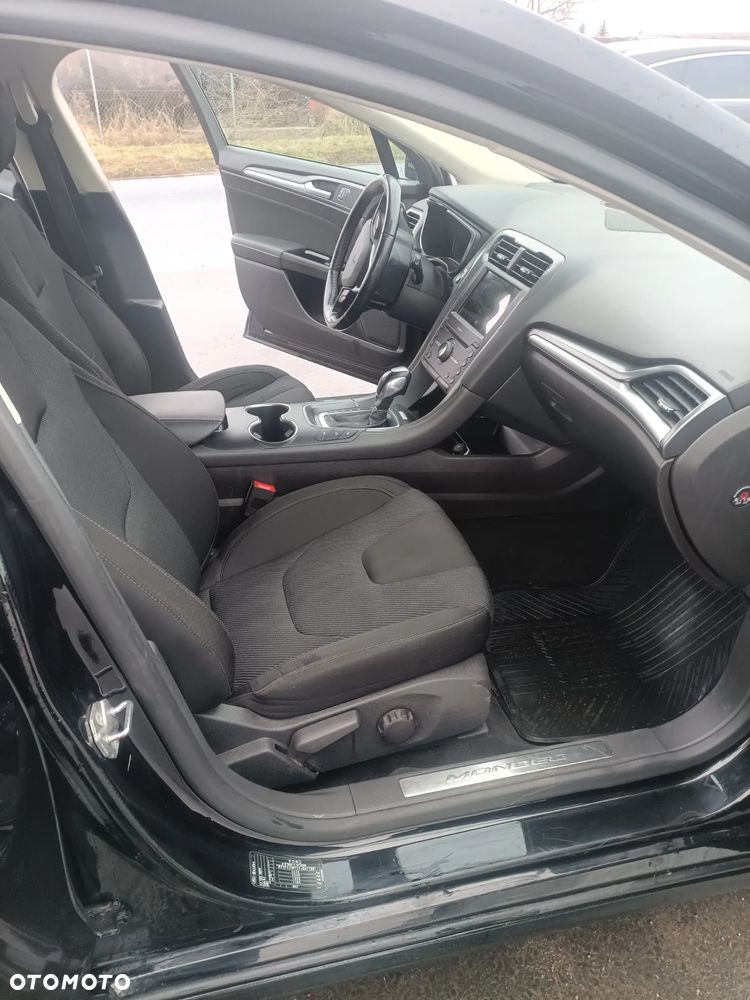 Ford Mondeo - 10