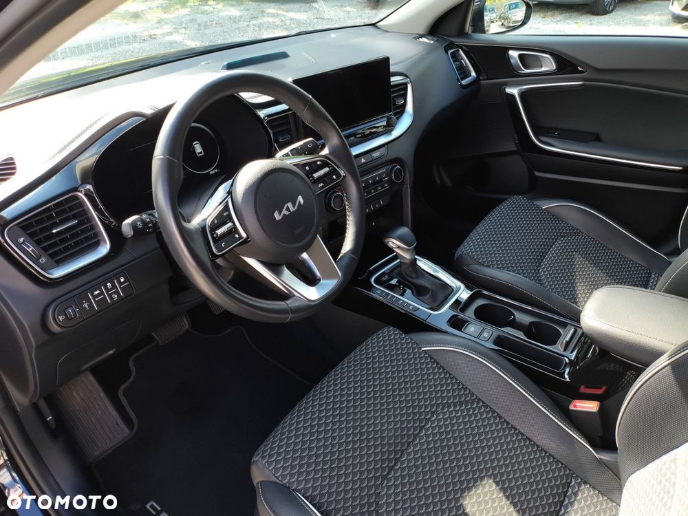 Kia Ceed 1.6 GDI PHEV Business Line DCT - 9