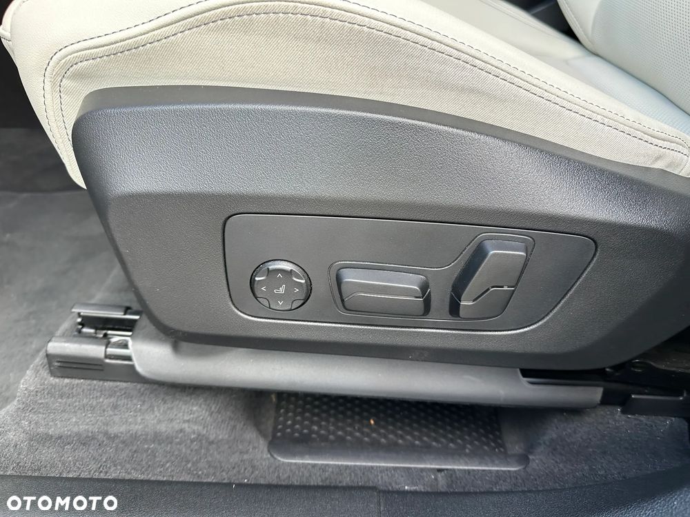 BMW X1 sDrive18d M Sport Edition - 11