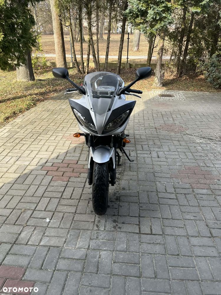 Yamaha FZ6 - 3