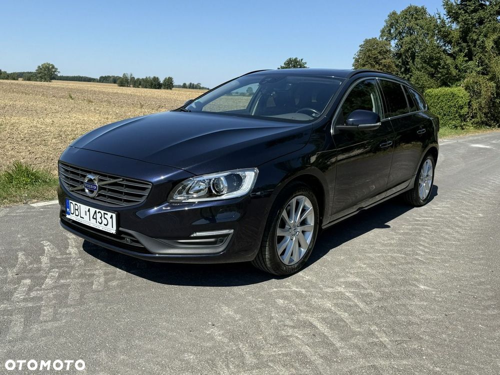 Volvo V60 T3 Geartronic Momentum - 26