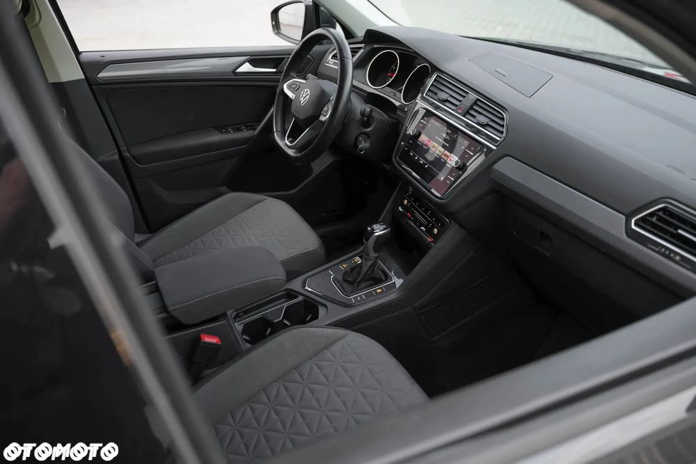 Volkswagen Tiguan - 7