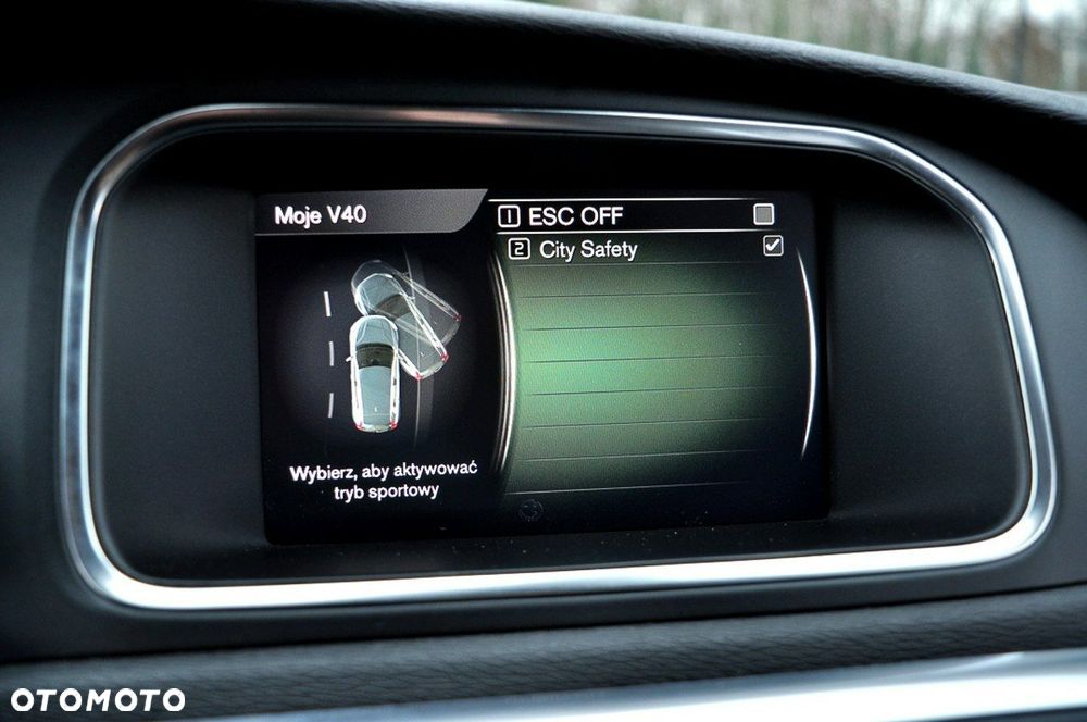 Volvo V40 D2 RDesign - 24