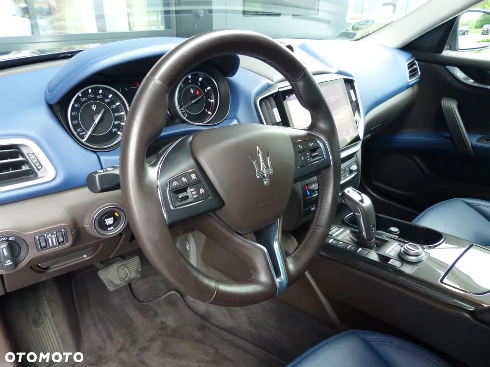 Maserati Ghibli MHEV Granlusso - 13