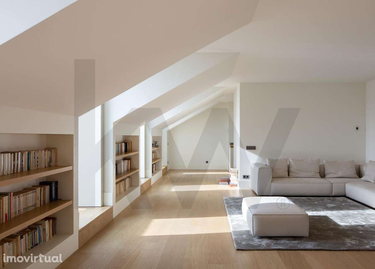 Prédio em Propriedade Horizontal com 7 Frações | Misericórdia – Cais d - Grande imagem: 4/31