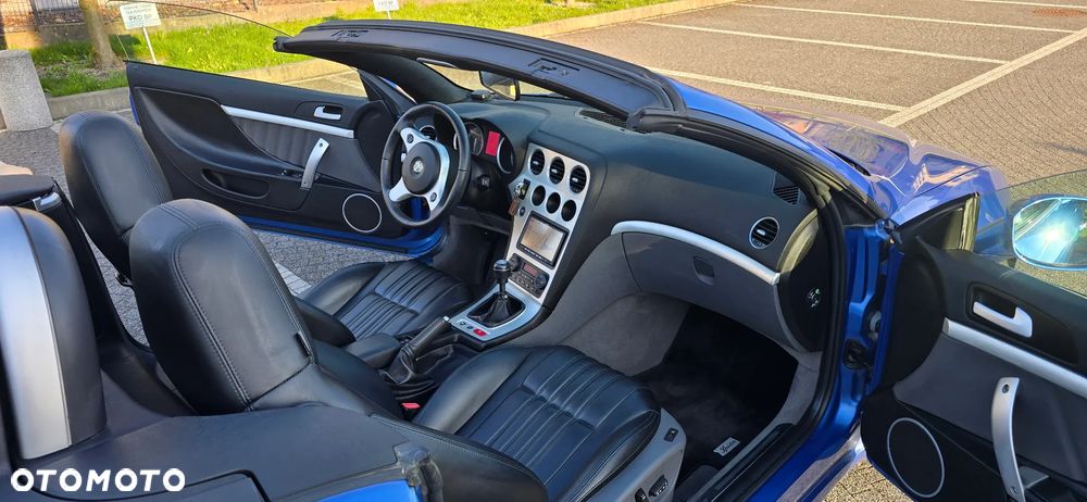 Alfa Romeo Spider 3.2 JTS V6 24V Q4 - 9
