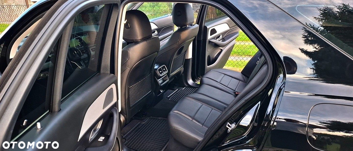 Mercedes-Benz GLE - 11