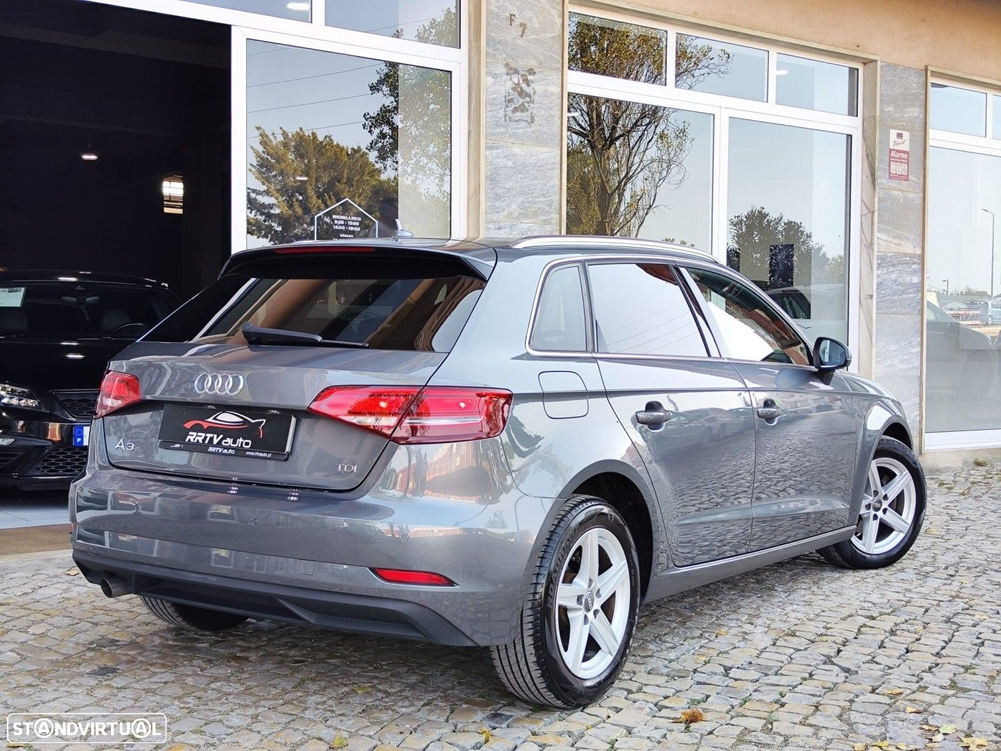 Audi A3 Sportback 1.6 TDI Advance - 10