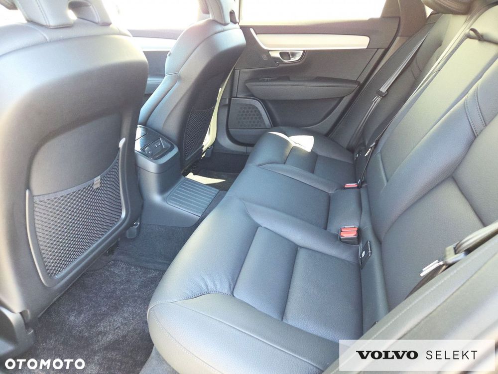 Volvo V90 T6 AWD Plus Dark - 14