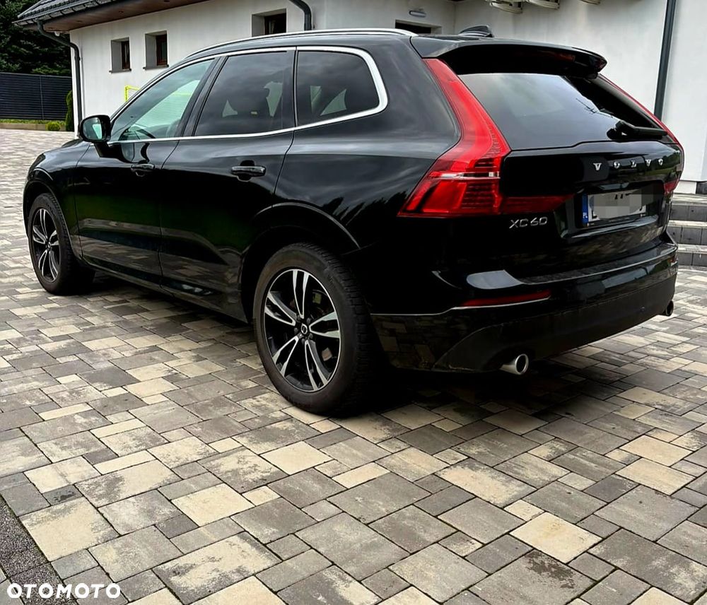 Volvo XC 60 D4 Momentum Pro - 6