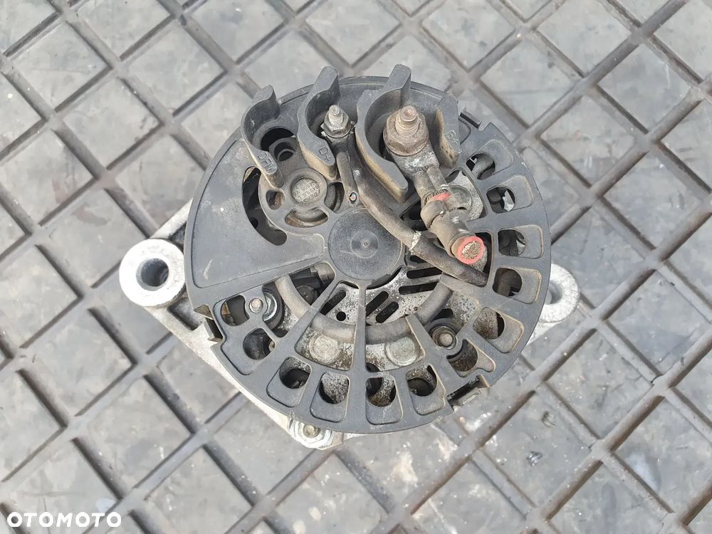 Alternator Opel Zafira B Astra H 1.9 CDTI 93169028 - 3