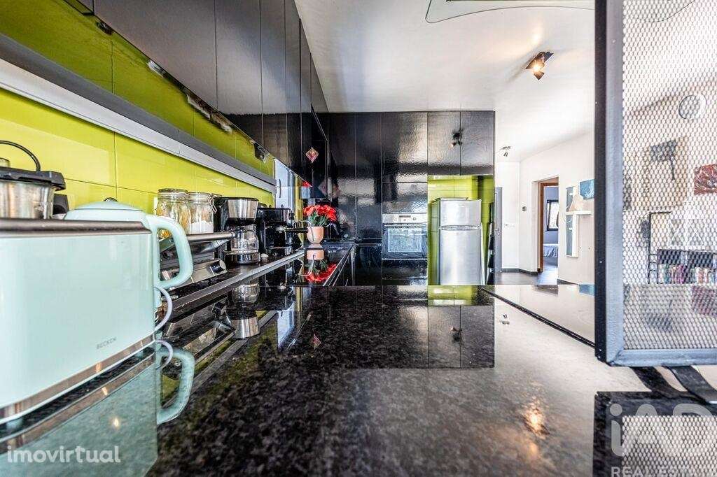 Moradia térrea T2 em Miragaia e Marteleira de 141 m2 - Grande imagem: 5/32