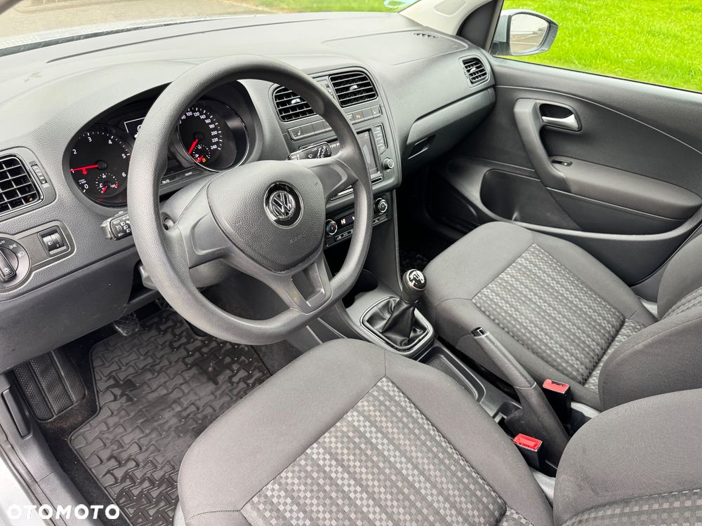 Volkswagen Polo 1.4 TDI (Blue Motion Technology) Comfortline - 5