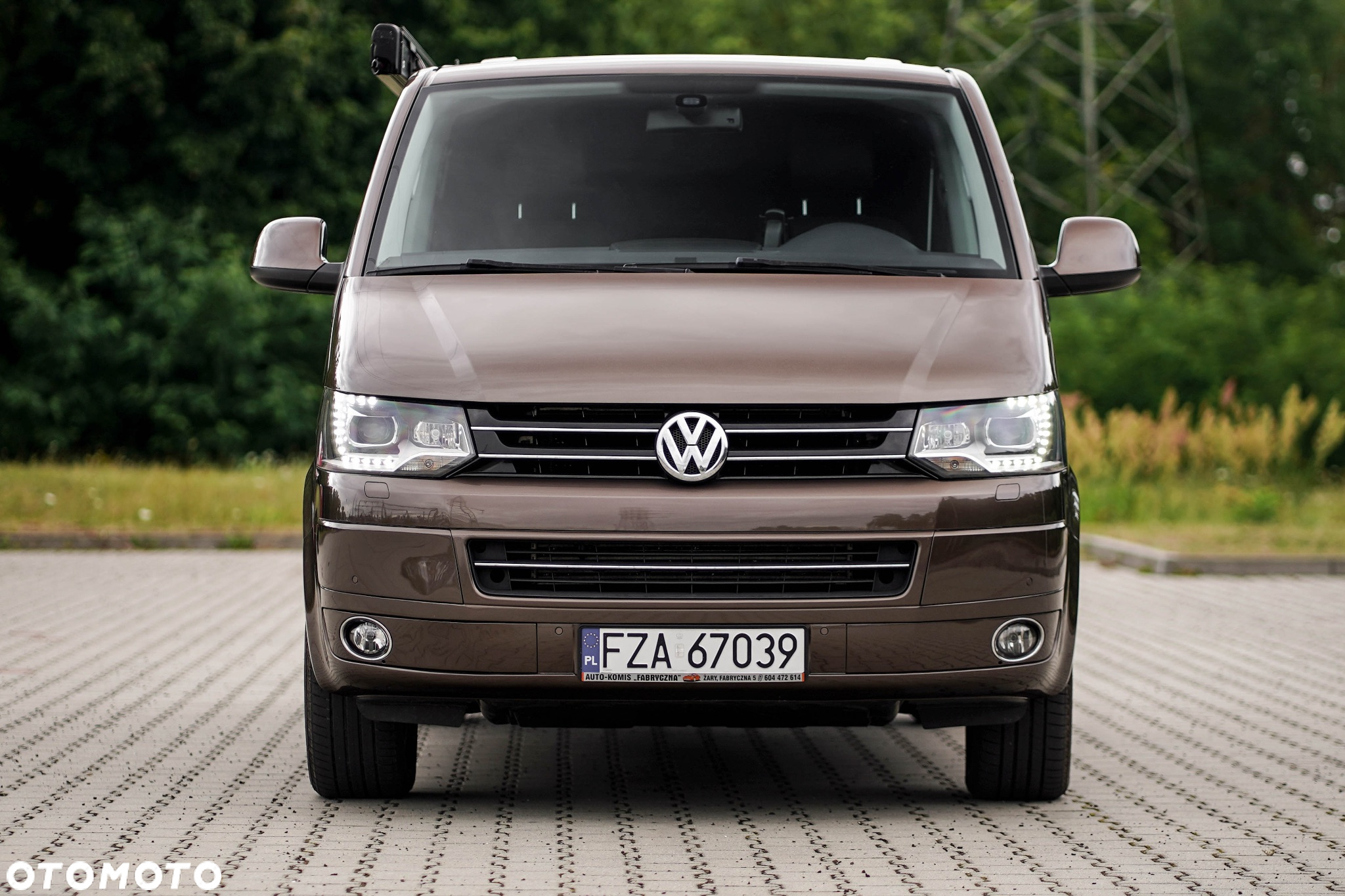 Volkswagen Multivan - 2