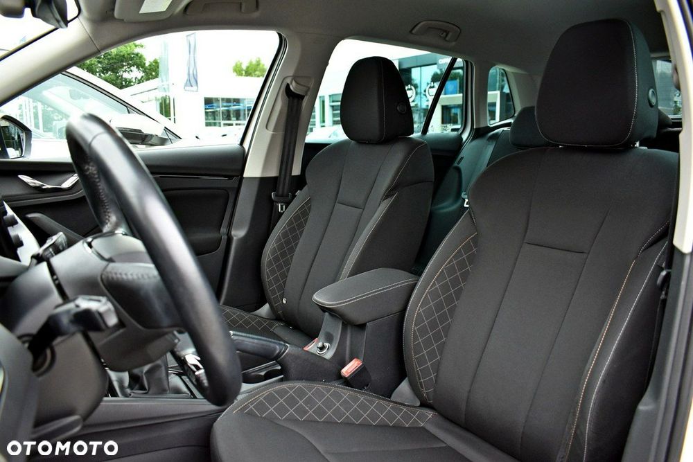 Skoda Kamiq 1.0 TSI Ambition - 12