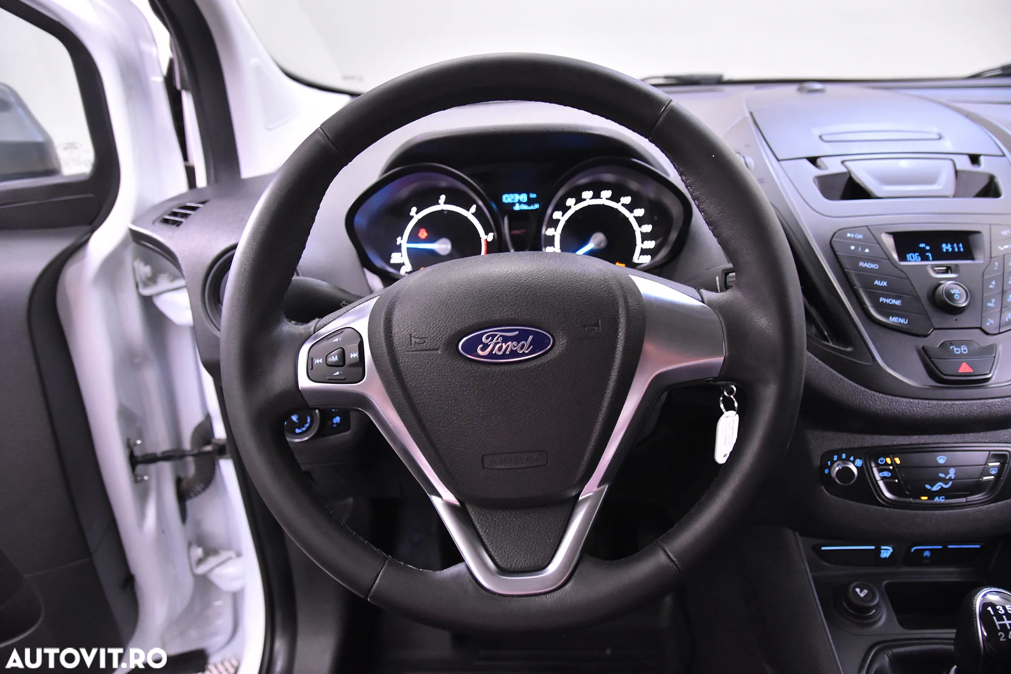 Ford Transit Custom Courier - 14