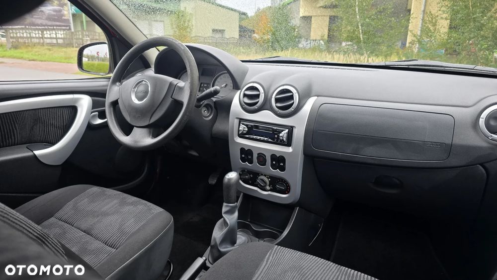 Dacia Sandero 1.6 MPI Laureate - 17