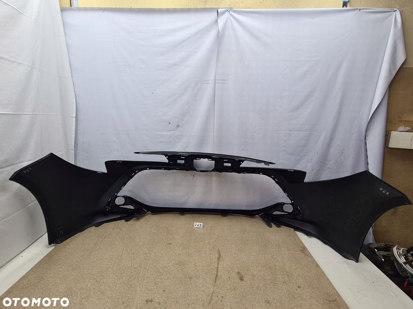 ZDERZAK PRZÓD TOYOTA COROLLA E21 LIFT HB KOMBI 23- - 8