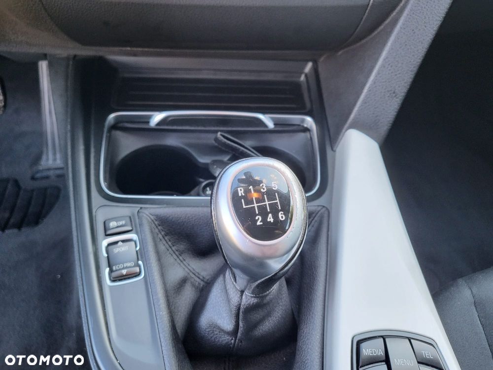 BMW Seria 3 318i Edition Luxury Line Purity - 21