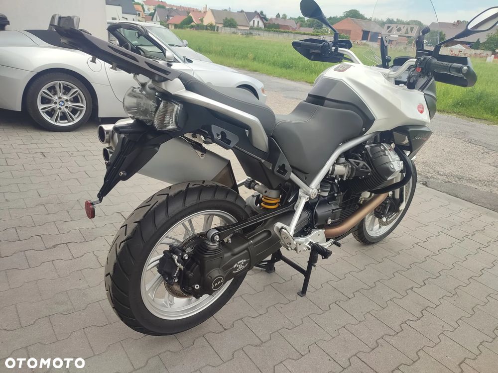 Moto Guzzi Stelvio - 6