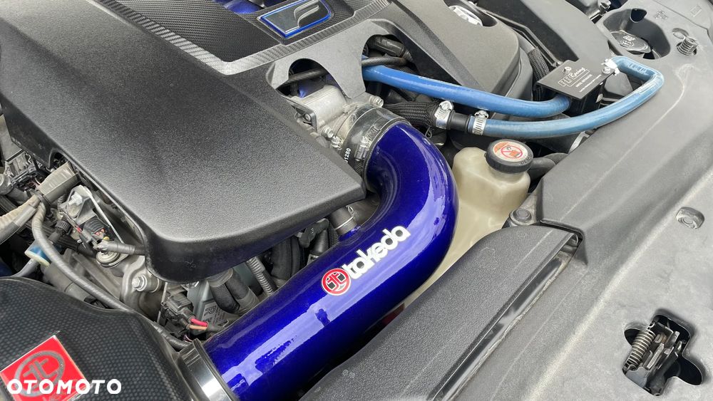 Lexus RC F Carbon - 9