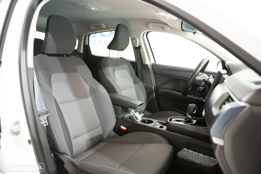 Renault Arkana 1.6 E-Tech Business - 29