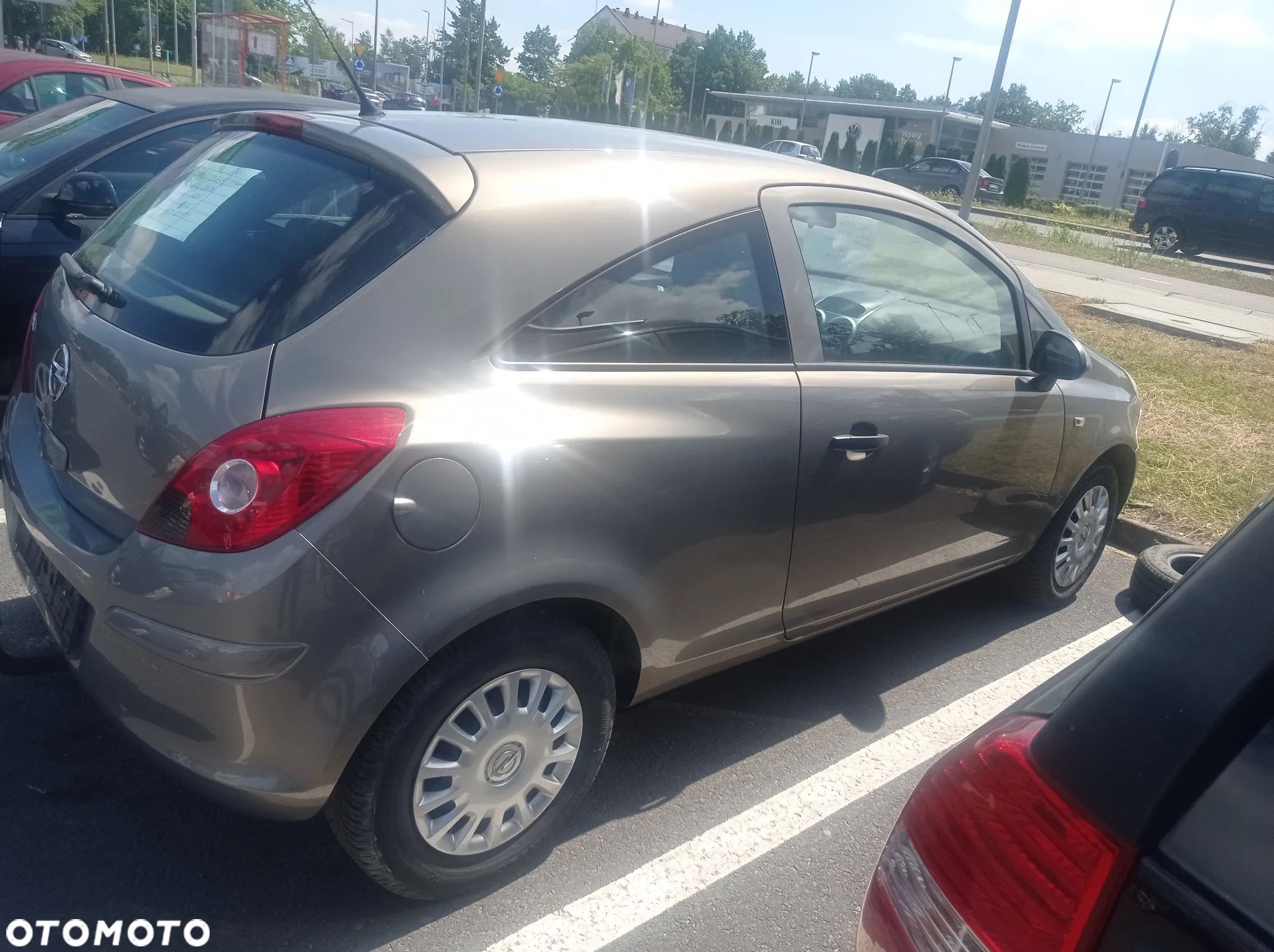 Opel Corsa - 1