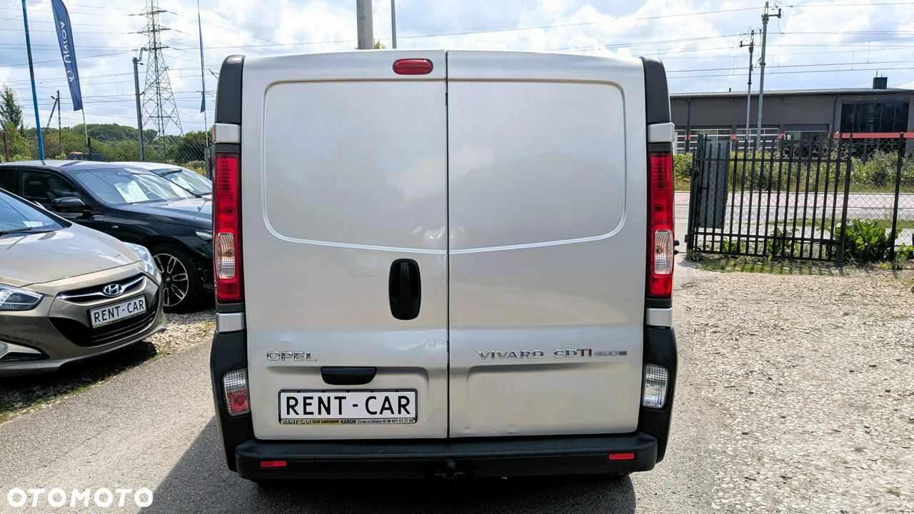 Opel Vivaro - 25