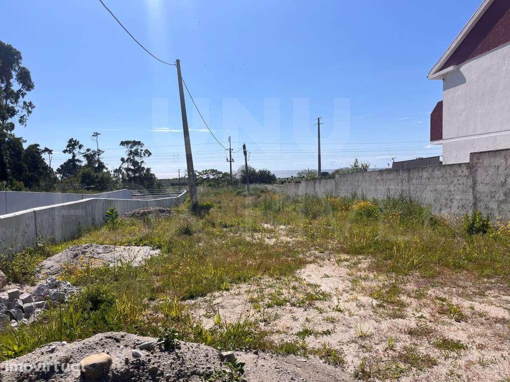 Terreno com Projeto em Carreço - Grande imagem: 2/5