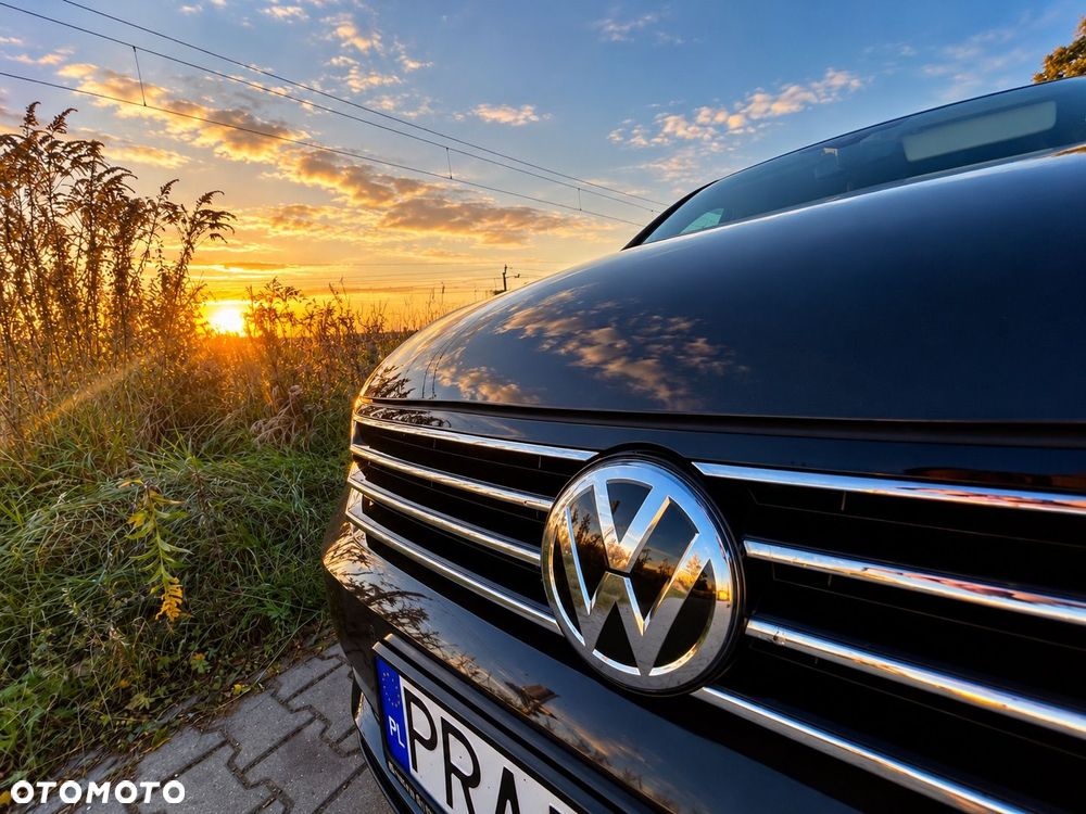 Volkswagen Passat 2019 photo 5