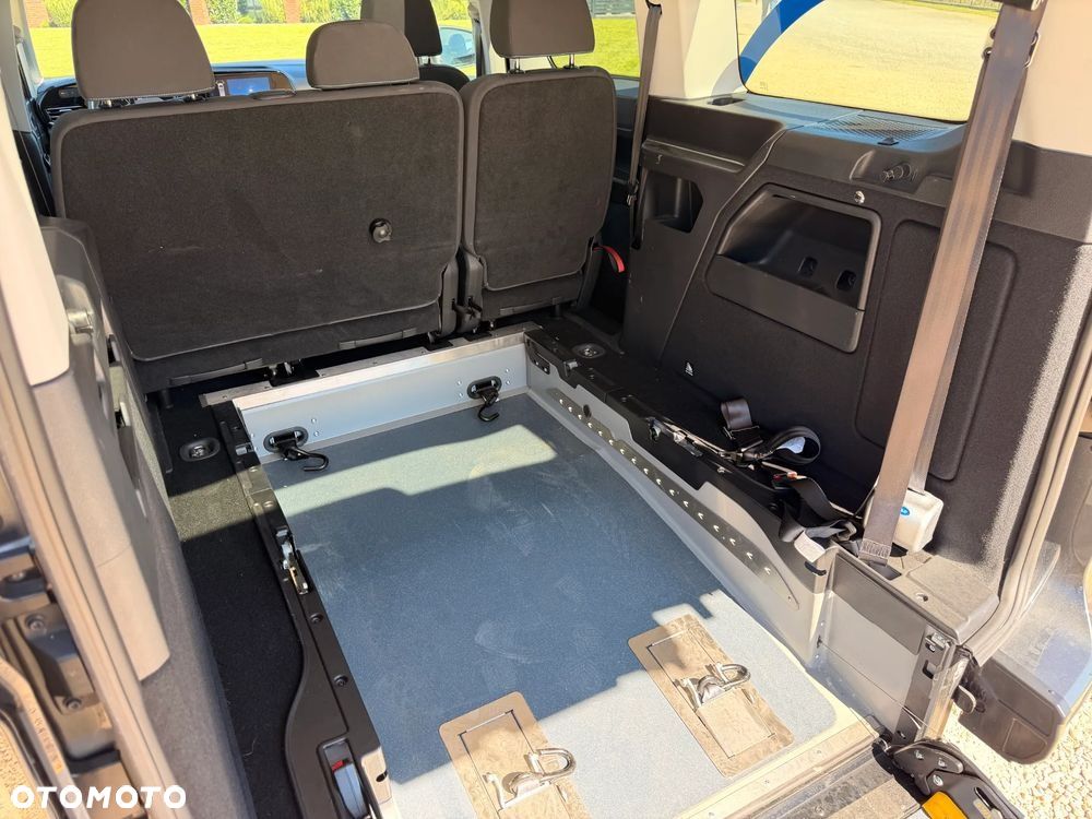 Ford Tourneo Connect Grand 2.0 EcoBlue Active - 16