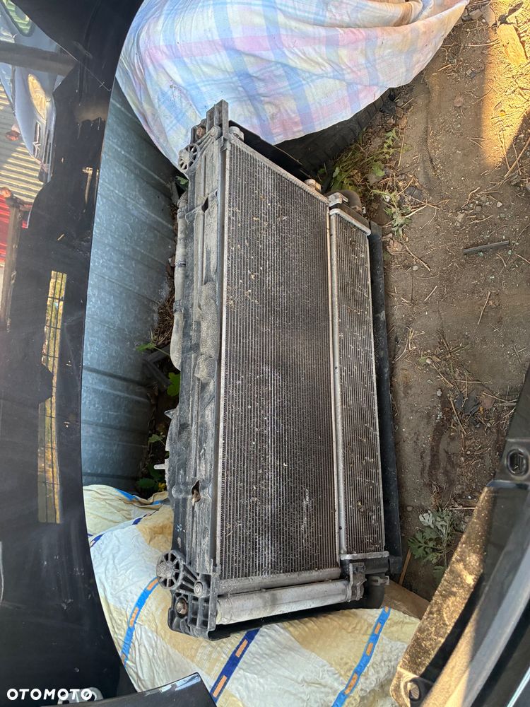 Kompletny przód Toyota Rav4 IV Lift Hybryda Dużo dodatków - 25
