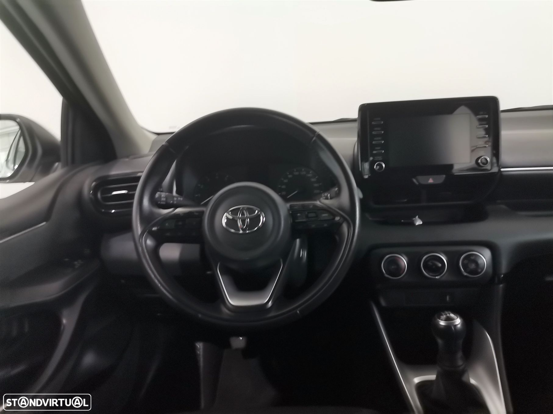 Toyota Yaris 1.0 VVT-i Comfort Plus - 9