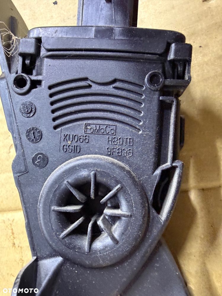 Pedał gazu, potencjometr Tesla Model S P85D Nr. BE5C 9F836-AA. - 2