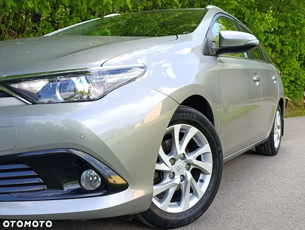 Toyota Auris 1.6 Comfort - 30