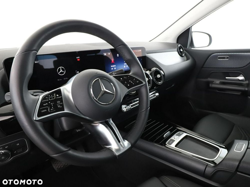 Mercedes-Benz Klasa B 200 mHEV 7G-DCT - 15