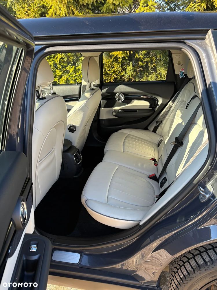 MINI Clubman Cooper SD - 10