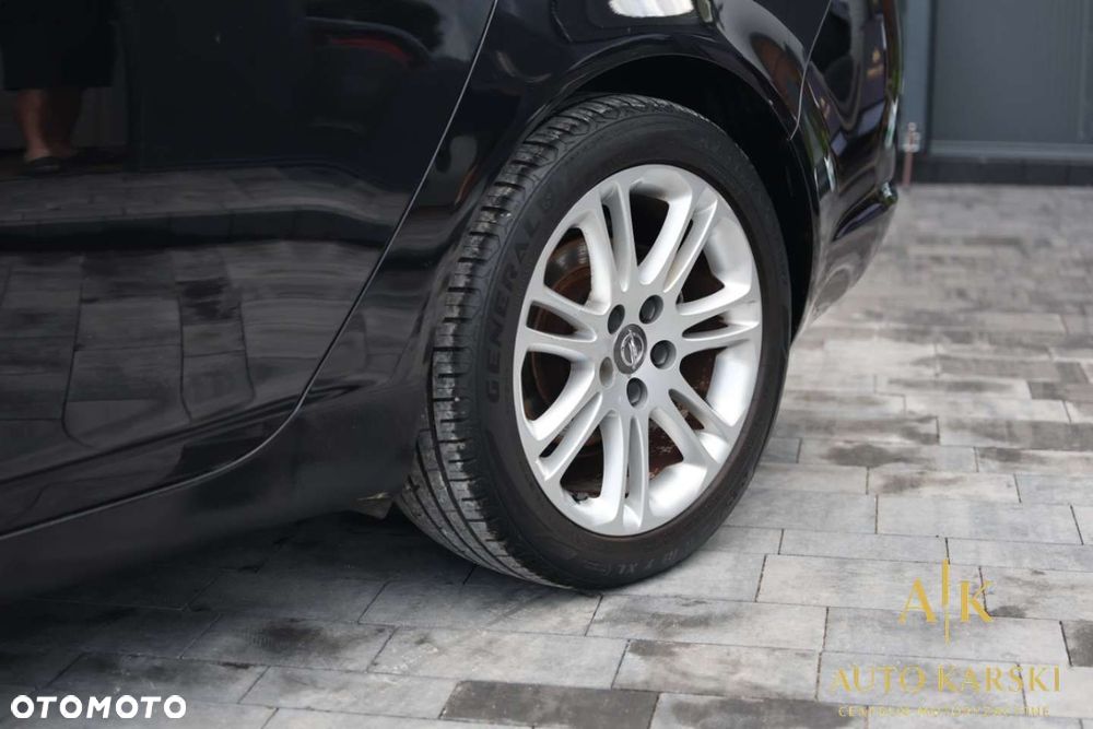 Opel Insignia - 13