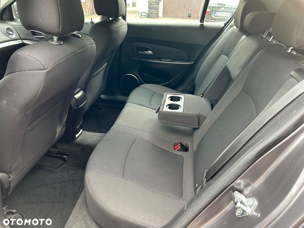 Chevrolet Cruze 1.8 LTZ - 22