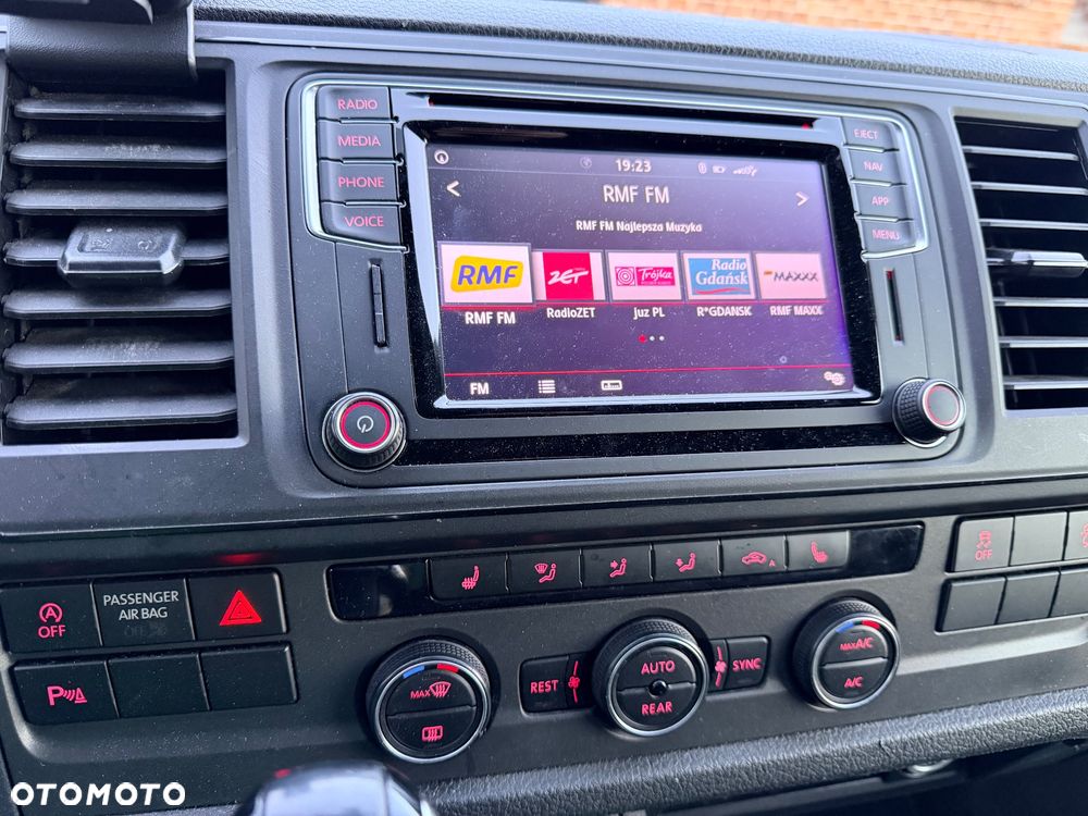 Volkswagen Caravelle 2.0 BiTDI L2 Highline 4Motion DSG - 13