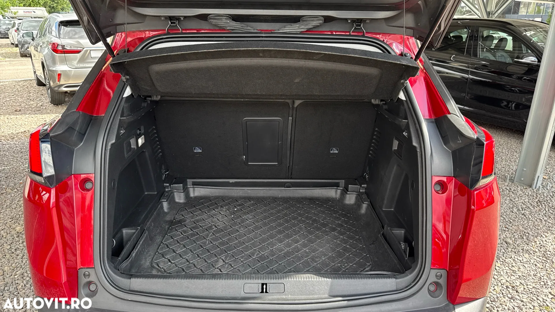 Peugeot 3008 1.2 PureTech Turbo S&S EAT6 GT-Line - 19