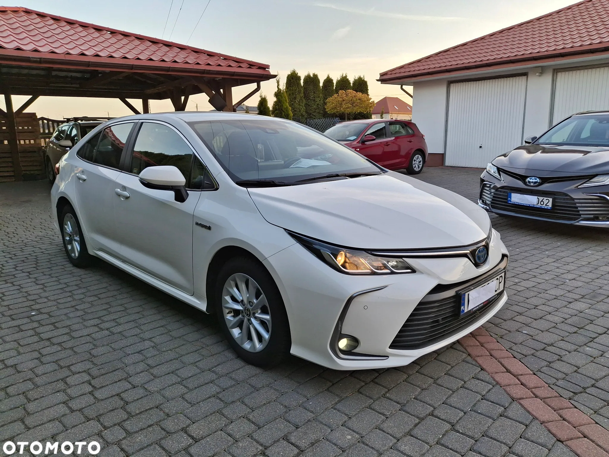 Toyota Corolla 1.8 Hybrid Comfort - 3